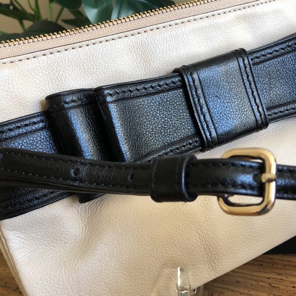 BEAUTIFUL Kate Spade Crossbody Bag - Picture 4 of 16